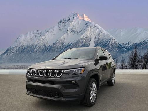 2024 Jeep Compass Latitude Lux