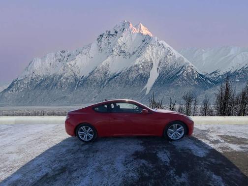 2010 Hyundai Genesis Coupe 2.0T