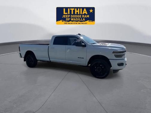Bright White Clearcoat 2026 RAM 2500 Laramie Crew Cab 4x4 8' Box