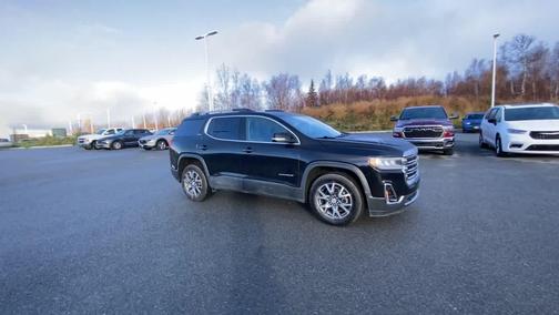 2023 GMC Acadia AWD SLT