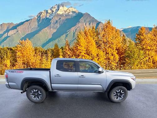 2023 Toyota Tacoma TRD Off Road