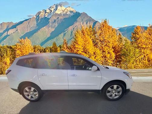 2017 Chevrolet Traverse Premier
