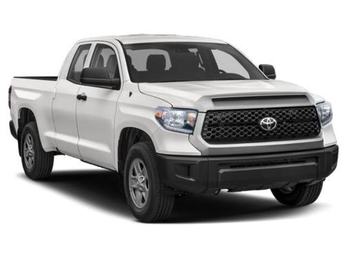 Cement 2018 Toyota Tundra SR5