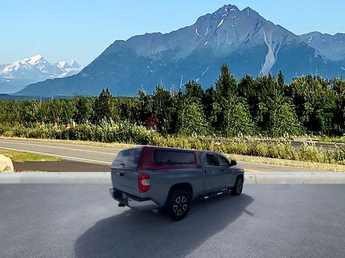Cement 2018 Toyota Tundra SR5