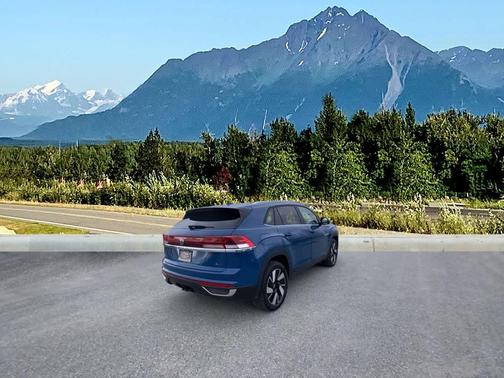 BLU/Blue 2025 Volkswagen Atlas Cross Sport 2.0T SE w/Technology 4MOTION
