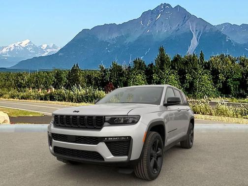 Silver Zynith 2026 Jeep Grand Cherokee Limited