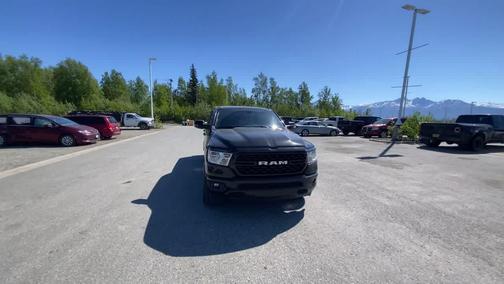 Diamond Black Crystal Pearlcoat 2023 RAM 1500 Big Horn/Lone Star