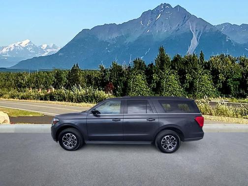 Dark Matter Gray Metallic 2024 Ford Expedition Max XLT
