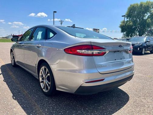 2020 Ford Fusion SEL