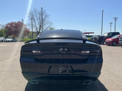 Pitch Black 2013 Dodge Charger R/T