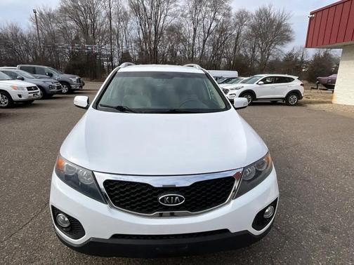 2011 Kia Sorento LX