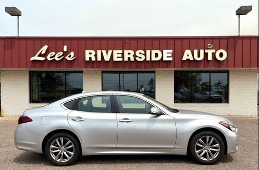 2016 INFINITI Q70 3.7X