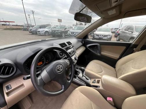 Super White 2010 Toyota RAV4 Base