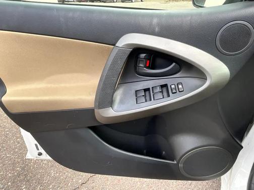 Super White 2010 Toyota RAV4 Base