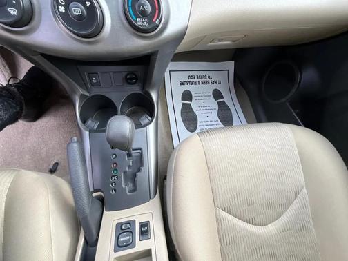 Super White 2010 Toyota RAV4 Base