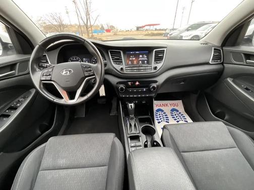 2018 Hyundai TUCSON SEL