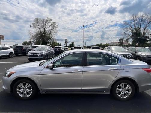 Alabaster Silver Metallic 2008 Honda Accord LX-P