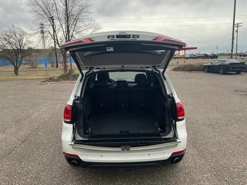 White 2016 BMW X5 xDrive35i