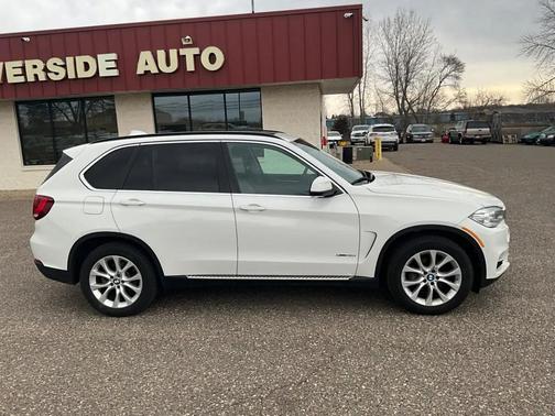 White 2016 BMW X5 xDrive35i