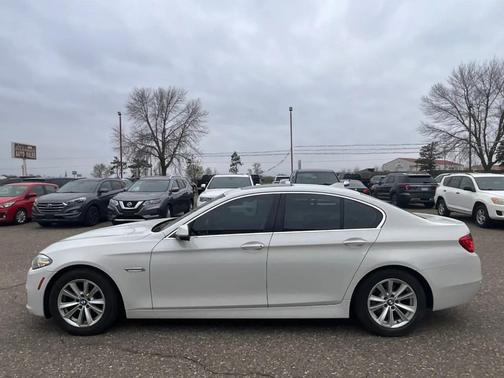 White 2016 BMW 528 xDrive