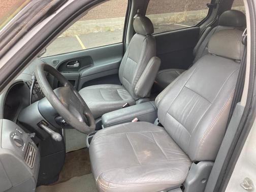 2002 Nissan Quest GXE for sale in Philadelphia, PA - image 8
