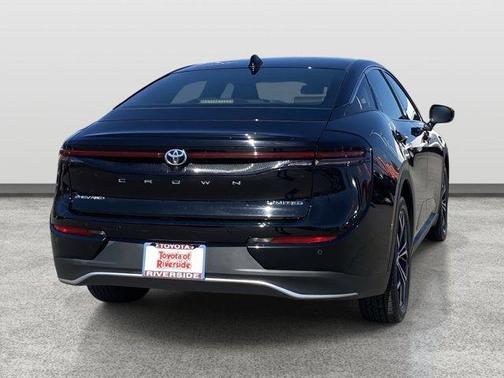 2024 Toyota Crown Limited