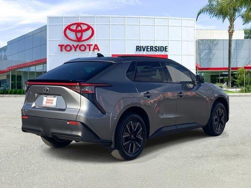 2026 Toyota bZ XLE PLUS