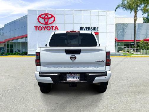 2022 Nissan Frontier PRO-X