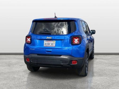 Brilliant Blue Metallic Clear 2020 Jeep Renegade Jeepster