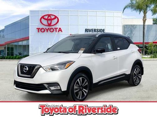 2019 Nissan Kicks SR