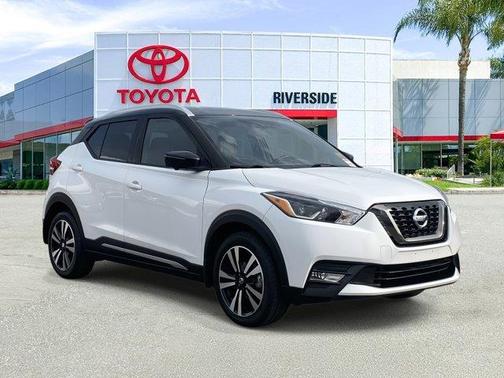 2019 Nissan Kicks SR