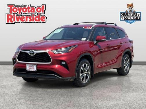 Pearl 2022 Toyota Highlander XLE