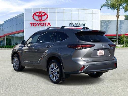 2026 Toyota Highlander Limited