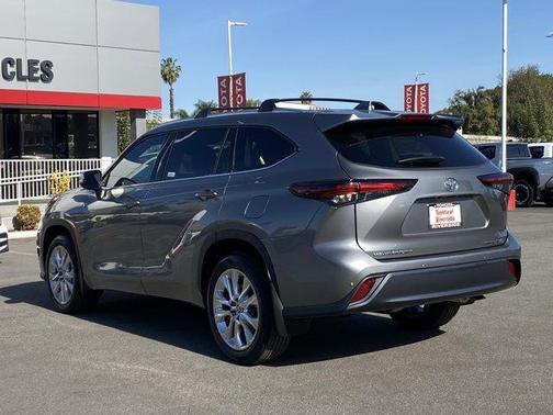 2026 Toyota Highlander Limited