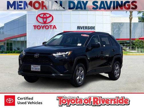 2025 Toyota RAV4 Hybrid LE