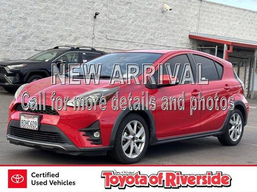2018 Toyota Prius c Two