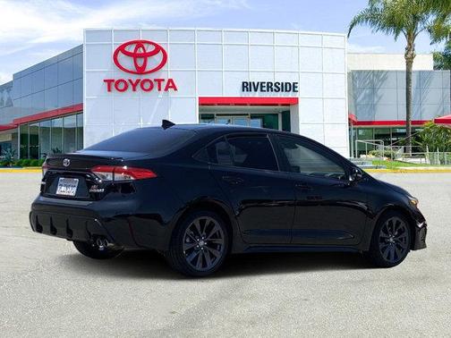 2024 Toyota Corolla Hybrid SE