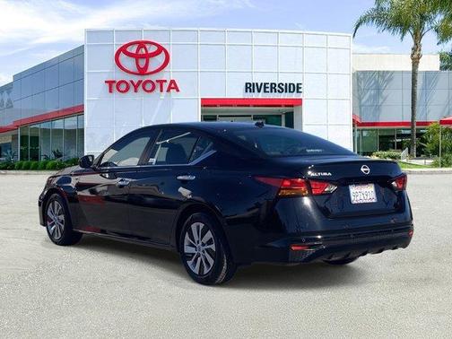 2025 Nissan Altima S