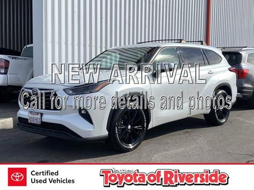 2022 Toyota Highlander LE