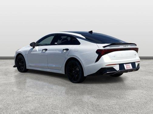 Snow White Pearl 2026 Kia K5 GT-Line