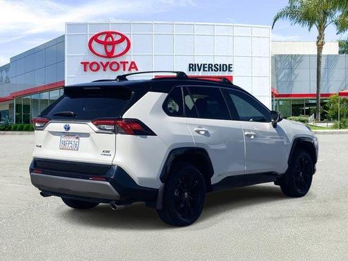 2022 Toyota RAV4 Hybrid XSE