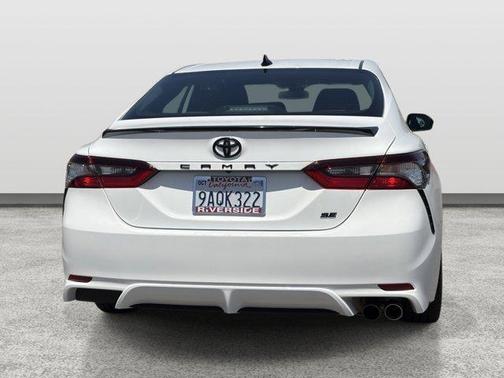 Ice 2023 Toyota Camry SE Nightshade