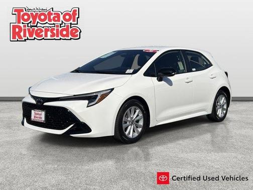 Ice 2026 Toyota Corolla Hatchback SE