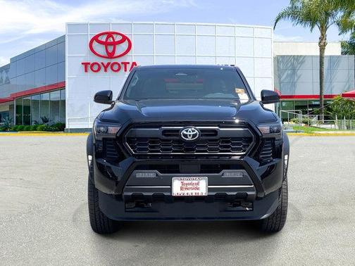 2025 Toyota Tacoma Hybrid TRD Off Road