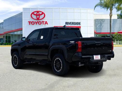 2025 Toyota Tacoma Hybrid TRD Off Road