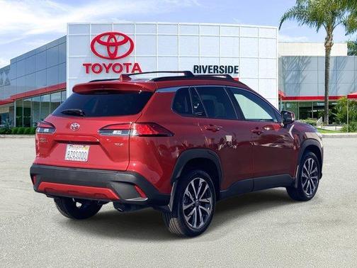 2022 Toyota Corolla Cross XLE
