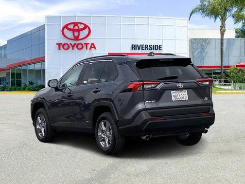 2025 Toyota RAV4 Hybrid LE