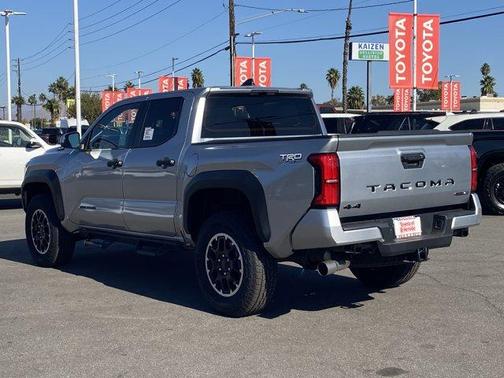 2025 Toyota Tacoma Hybrid TRD Off Road