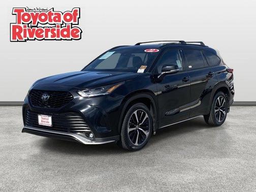 2022 Toyota Highlander XSE