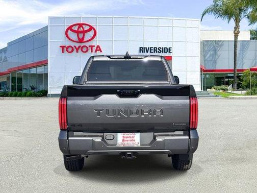 2026 Toyota Tundra Hybrid Platinum